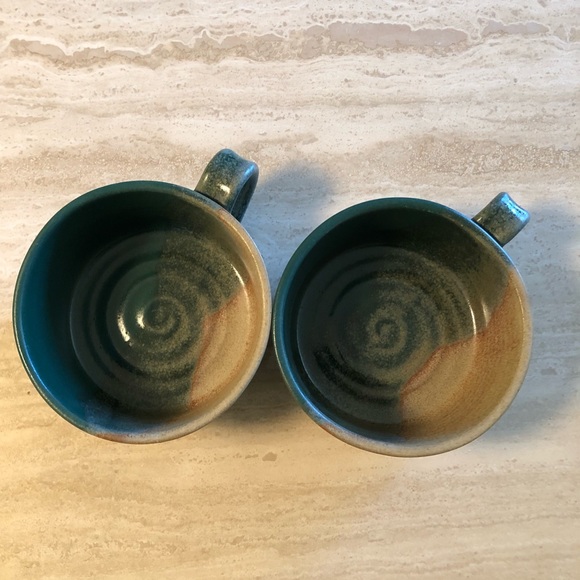 NWOT Handmade Pottery Soup Bowl With Handle- Set of 2 - Picture 1 of 9